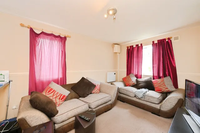 Cranleigh Close, Cheshunt, EN7, photo 2
