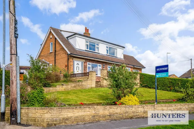 The Oaks, Guiseley, LS20, photo 1