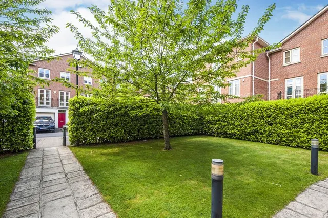 St. Georges Place, Cheltenham, GL50, photo 3