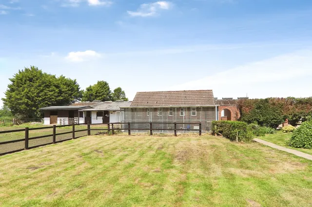 Market Weighton Road, North Cave, HU15, photo 2
