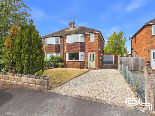 Woodstock Road, Stafford, ST17, photo 1