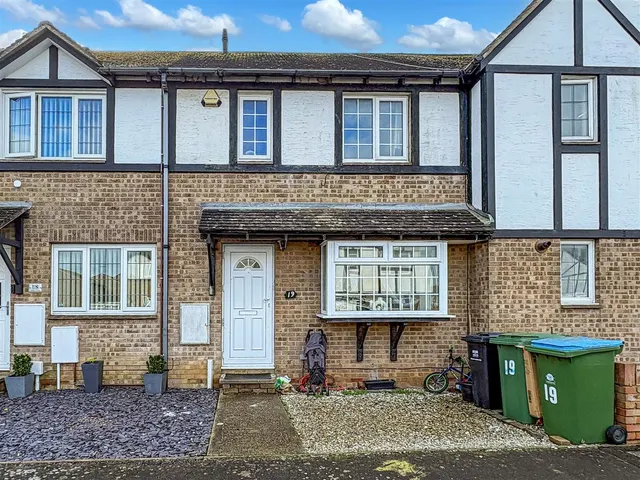Fleet Close, Littlehampton, photo 1
