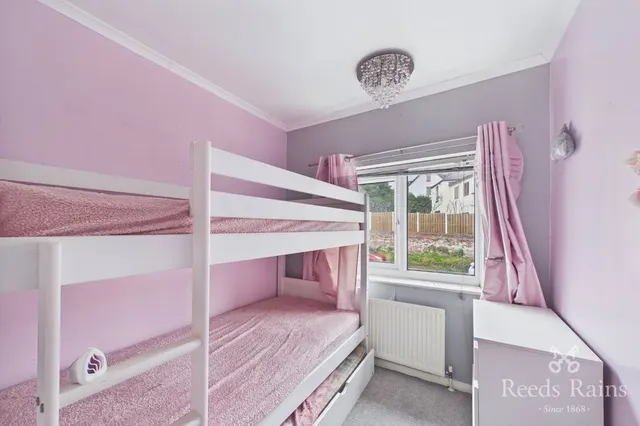 Photo 3 — Wade Close, Rotherham, South Yorkshire, S60