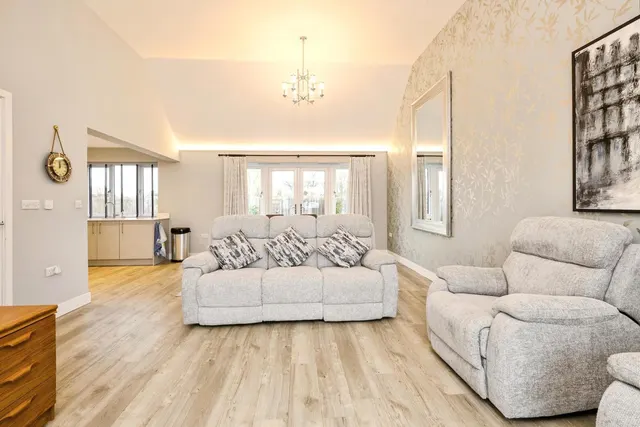Larkfield, Cambridge, CB21, photo 3