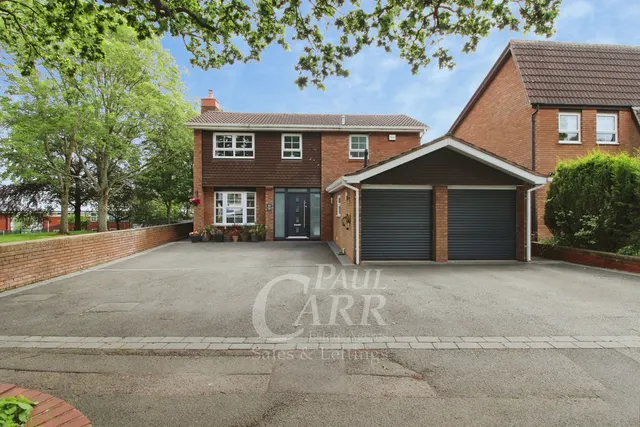Erdington Road, Aldridge, WS9, photo 1