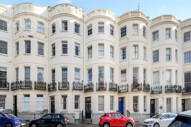 Lansdowne Place, Hove, BN3, photo 1