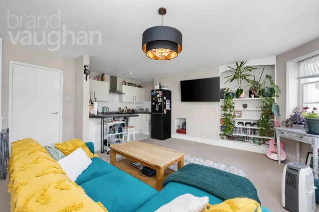 Lansdowne Place, Hove, BN3, photo 3