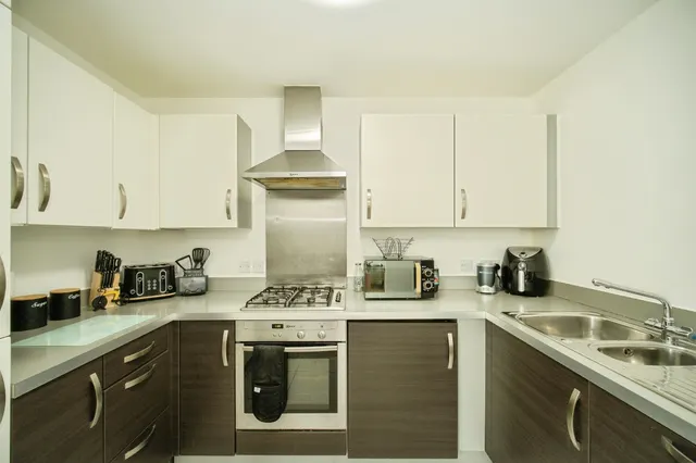 Skippetts Gardens, Basingstoke, RG21, photo 2