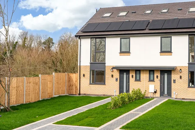 Dovedale, Ware, SG12 0XL, photo 1