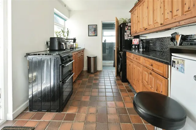 Coombe Road, Brighton, BN2, photo 3