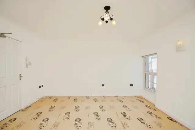 Church Street, Caernarfon, LL55, photo 2