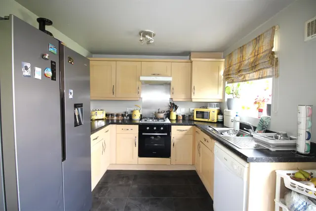 Photo 3 — Brandforth Road, Manchester, M8 0AH