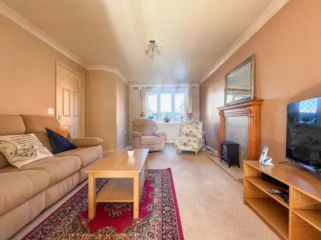 Ottrells Mead, Bradley Stoke, BS32, photo 3