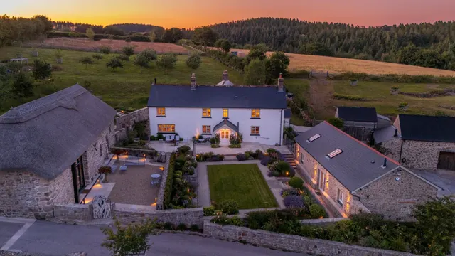 Hennock, Bovey Tracey, TQ13, photo 2
