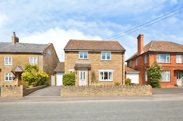 Silver Street, South Petherton, TA13, photo 1