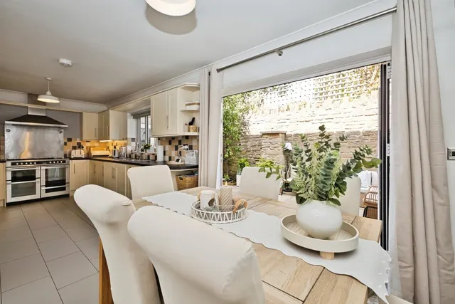 Silver Street, South Petherton, TA13, photo 3