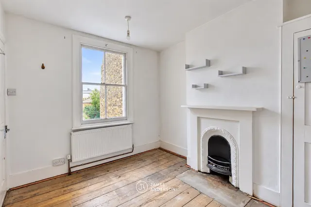 Howards Lane, London, SW15, photo 2