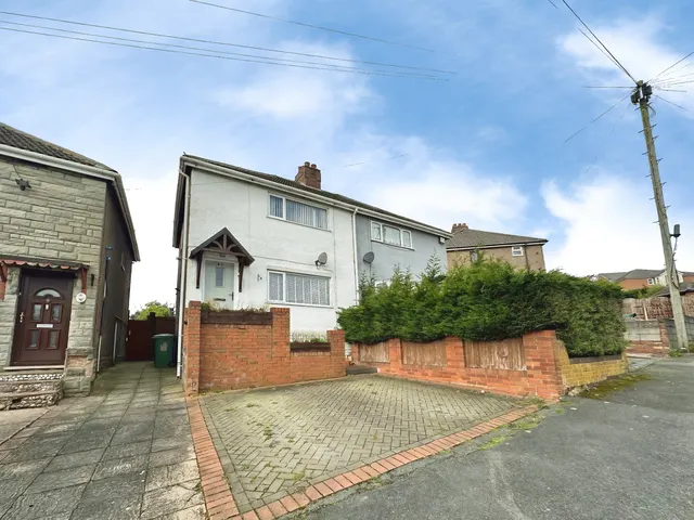 Fieldhouse Road, Hednesford, Cannock, WS12, photo 1