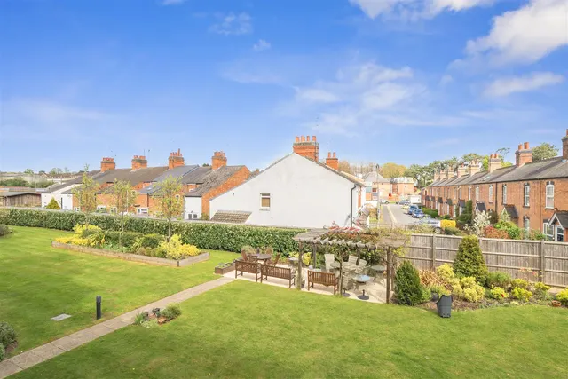 Clarence Street, Market Harborough, LE16, photo 2