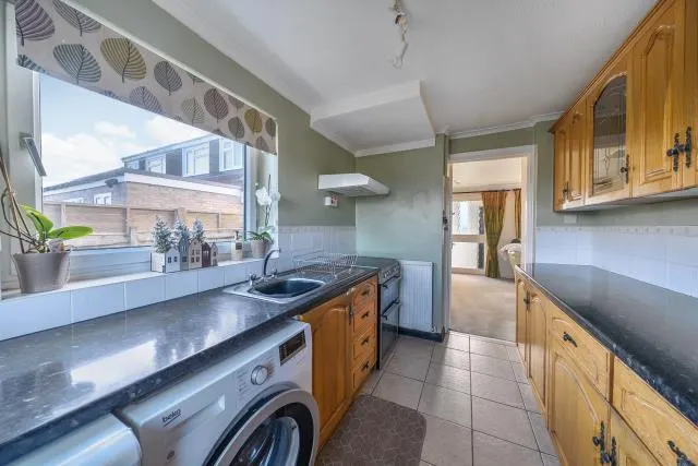 Paynesdown Road, Thatcham, RG19, photo 2