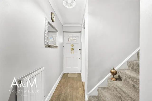Photo 3 — Thatches Grove, Chadwell Heath, Essex, Romford, RM65LA