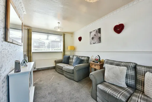 Photo 3 — Chester Avenue, Dukinfield, Greater Manchester, SK16