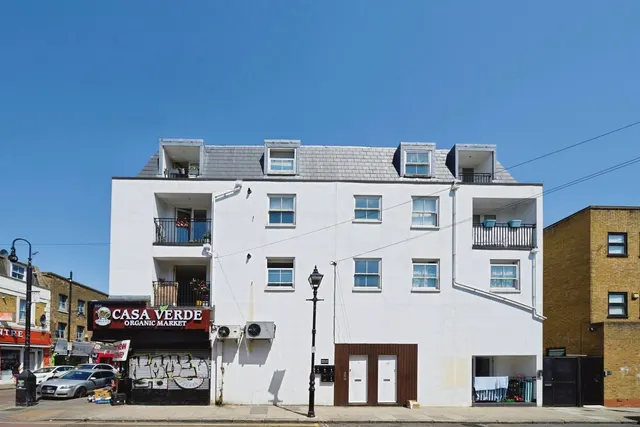 Photo 2 — Hewison Street, LONDON, London, E3