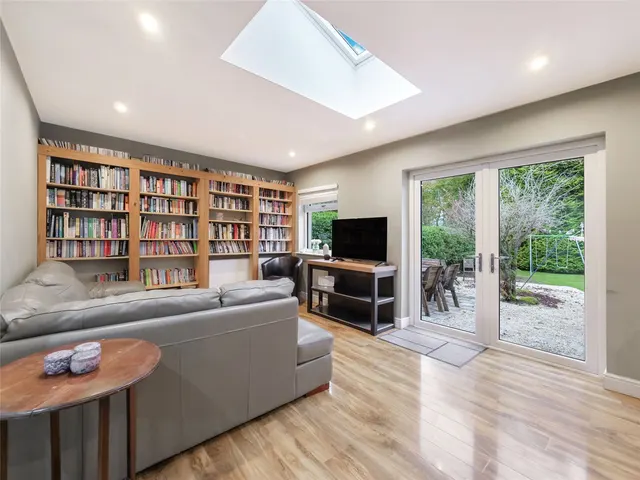 Raith Road, Fenwick, KA3, photo 2