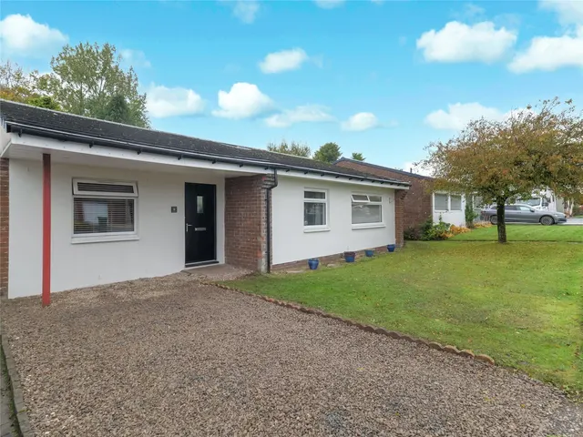 Raith Road, Fenwick, KA3, photo 1