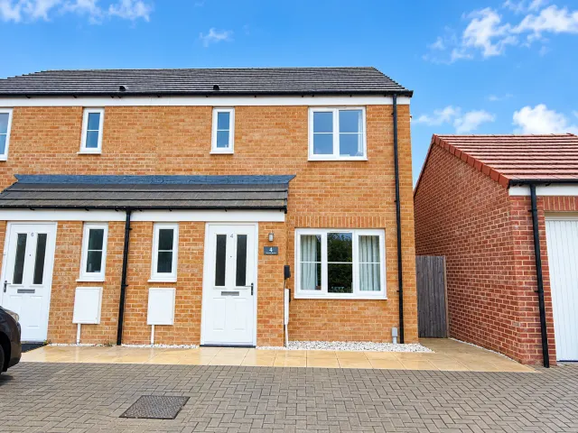 Howes Road, Bradwell, photo 1