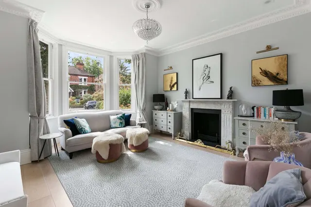 Photo 3 — Polworth Road, London, SW16 2EU