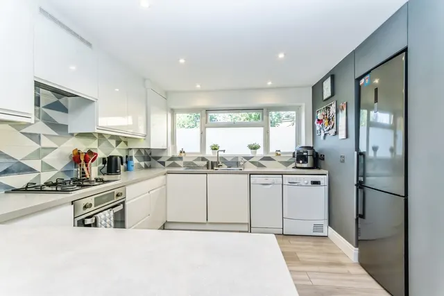 Photo 3 — Coulsdon Road, Caterham, Surrey, CR3