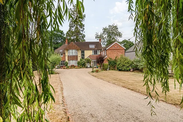 St. Leonards Hill, Windsor, SL4, photo 1