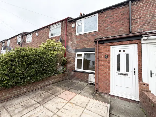 Yewtree Avenue, St Helens, WA9, photo 1