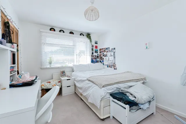 Alder Drive, Alderholt, SP6, photo 2