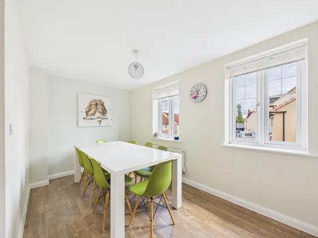 Harvest Way, Thornbury, BS35, photo 1