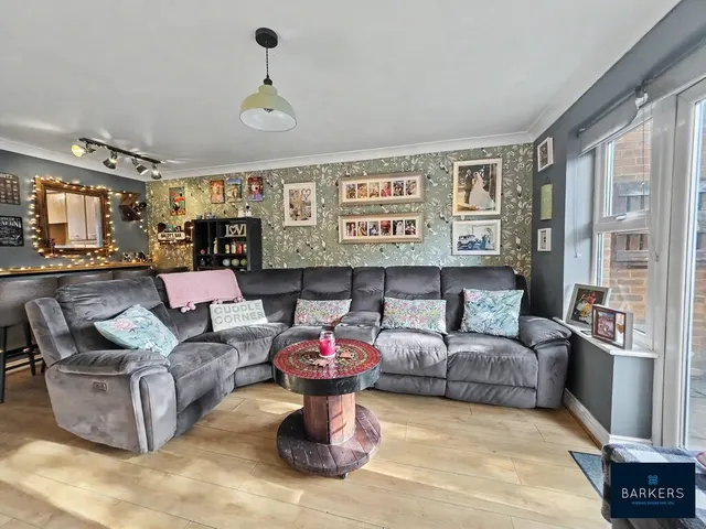 Bridon Way, Cleckheaton, BD19, photo 2