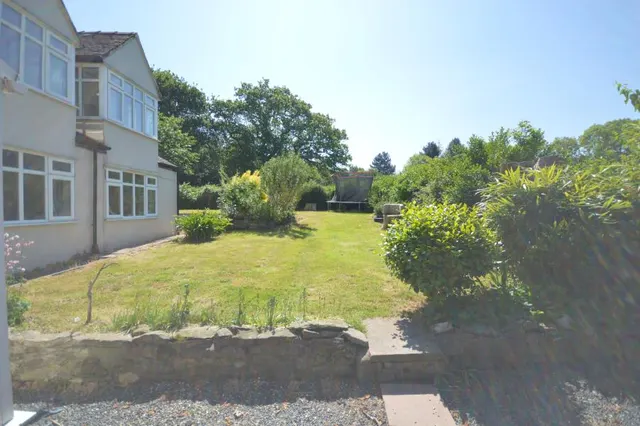 Barnfield House, photo 2