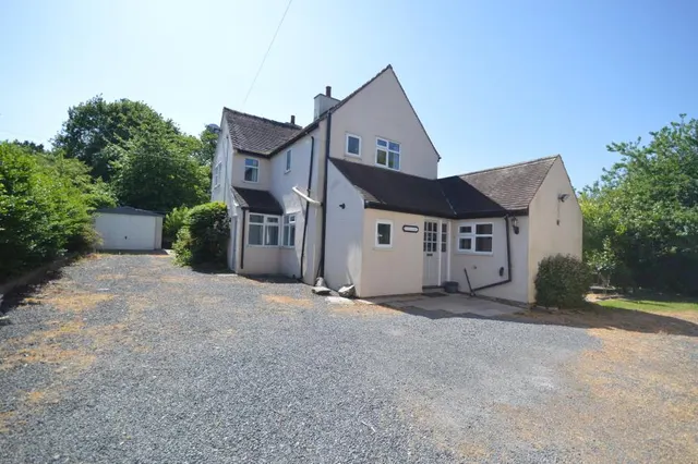 Barnfield House, photo 1