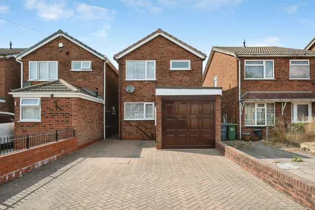 Titford Road, Oldbury, B69, photo 1