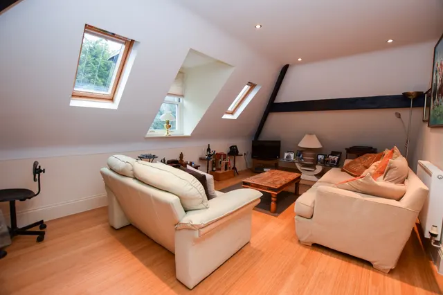 Cavendish Road, Bowdon, WA14, photo 3