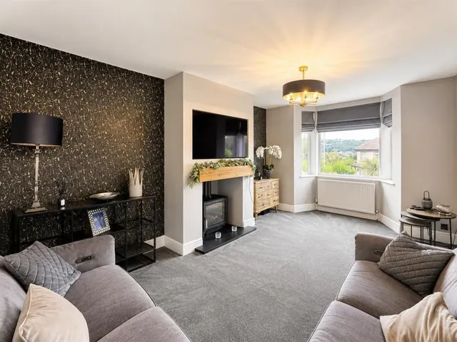 Alter Drive, Riddlesden, BD20, photo 3