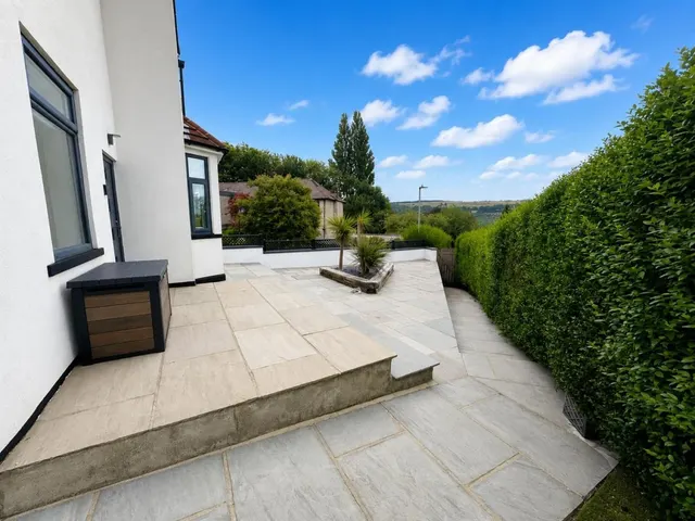 Alter Drive, Riddlesden, BD20, photo 2