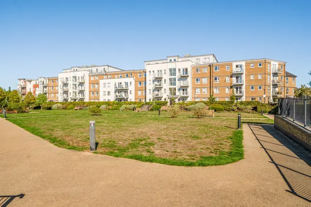 Grebe Way, Maidenhead, SL6, photo 1