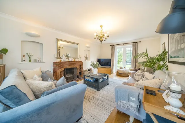 Woodland Way, Weybridge, KT13, photo 3