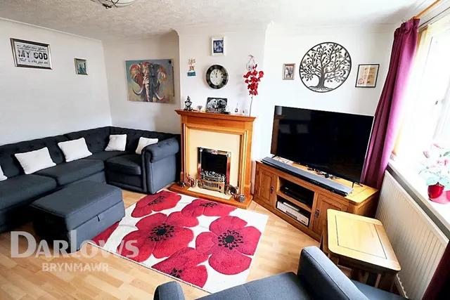 Brynawelon, Nantyglo, photo 3