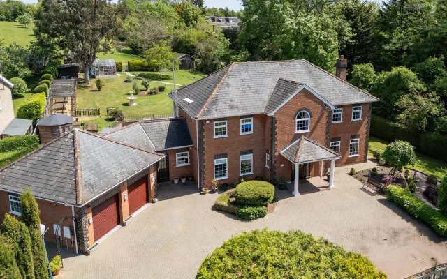 Brook Lane, Renhold, Bedford, photo 1