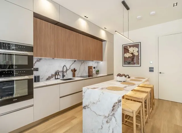 Photo 2 — Creswick Road, Acton, W3