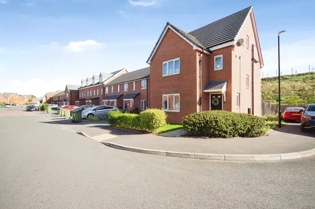 Chelmsford Drive, Coventry, CV6, photo 1