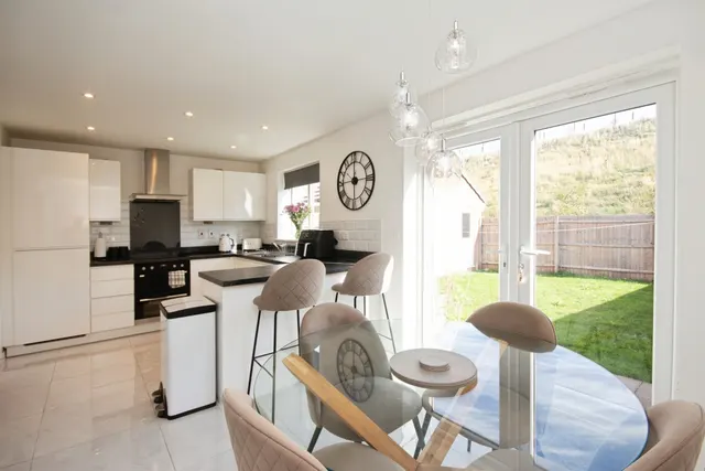 Chelmsford Drive, Coventry, CV6, photo 3